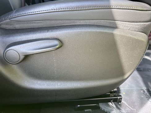 Used 2018 Jeep Renegade Trailhawk image 29