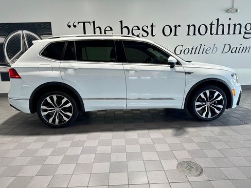 Used 2021 Volkswagen Tiguan SEL Premium R-Line AWD/4WD image 3