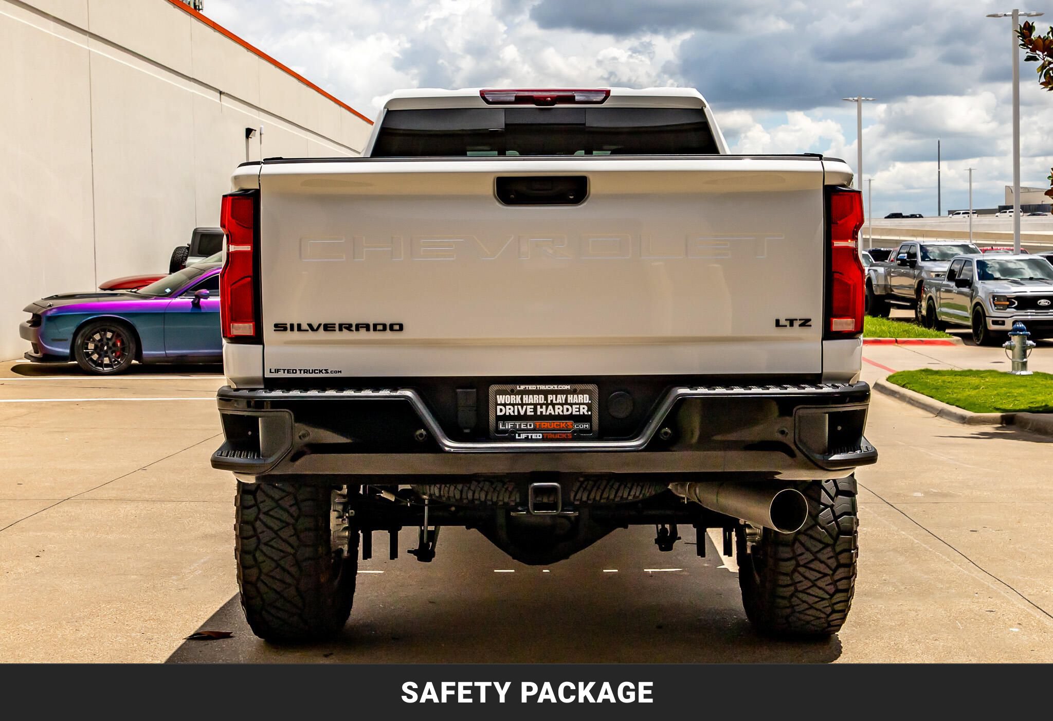 Used 2026 Chevrolet Silverado 2500 LTZ w/ Trail Boss Package AWD/4WD image 7