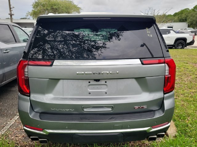 Used 2025 GMC Yukon XL Denali AWD/4WD image 7