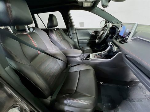 Certified 2021 Toyota RAV4 XSE image 25