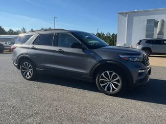 Used 2023 Ford Explorer ST-Line w/ Class IV Trailer Tow Package video 2