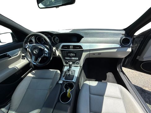 Used 2014 Mercedes-Benz C 250 Sedan image 14
