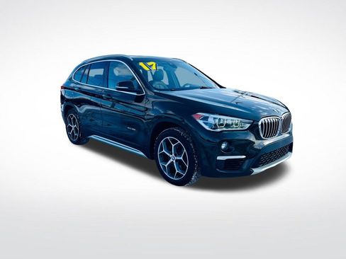 Used 2017 BMW X1 xDrive28i image 10