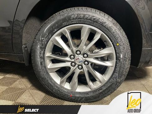 Used 2023 Buick Enclave Avenir w/ Trailering Package, 5000 lbs. AWD/4WD image 26