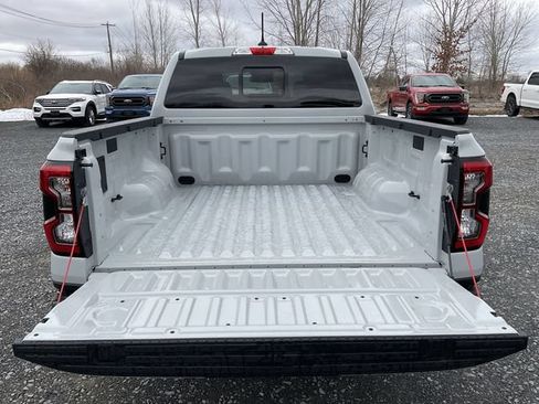 New 2026 Ford Ranger Lariat w/ Black Appearance Package AWD/4WD image 23