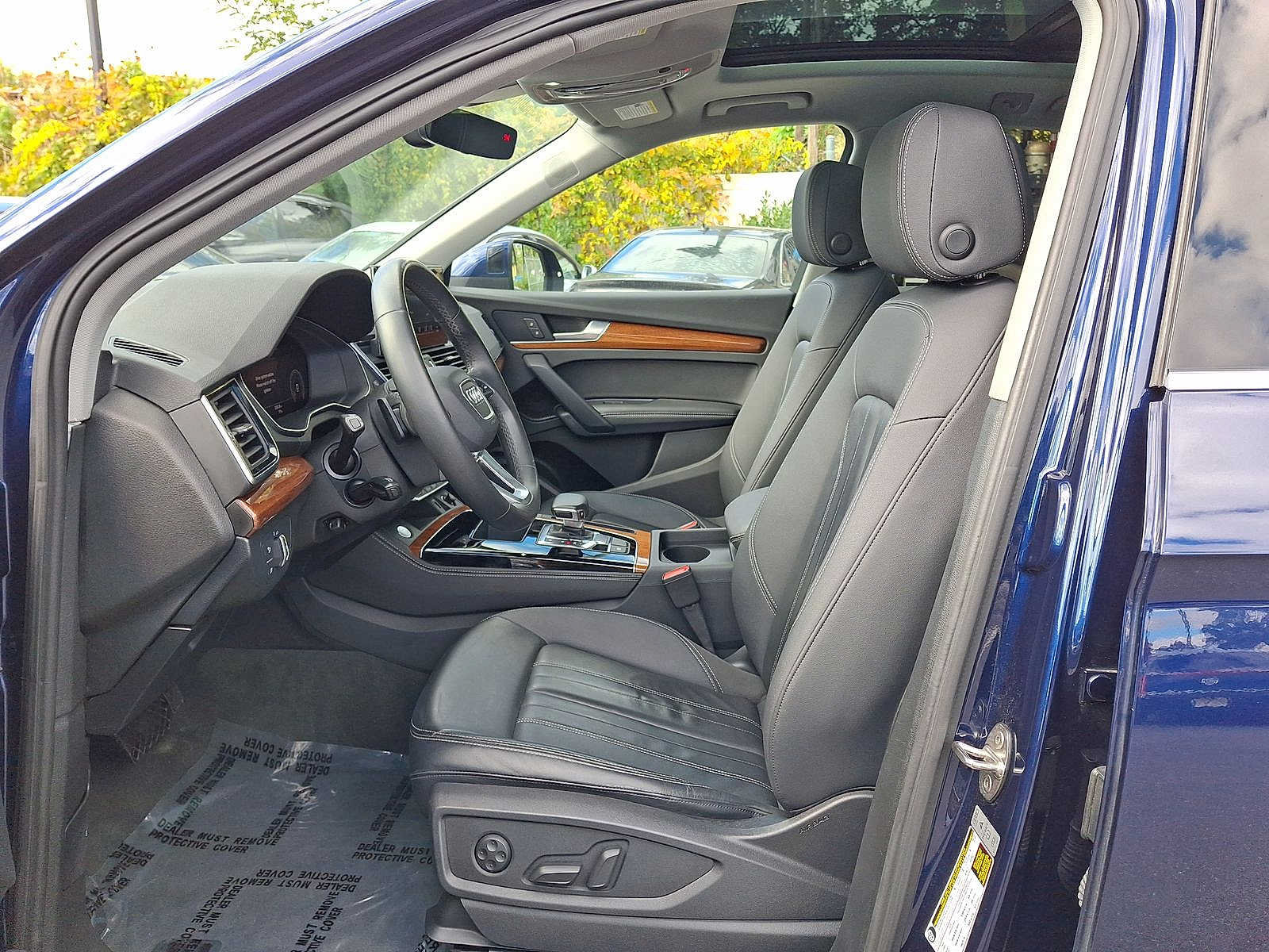 Certified 2023 Audi Q5 2.0T Premium Plus AWD/4WD image 17