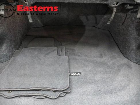 Used 2023 Nissan Maxima SV w/ Floor Mat Group image 9