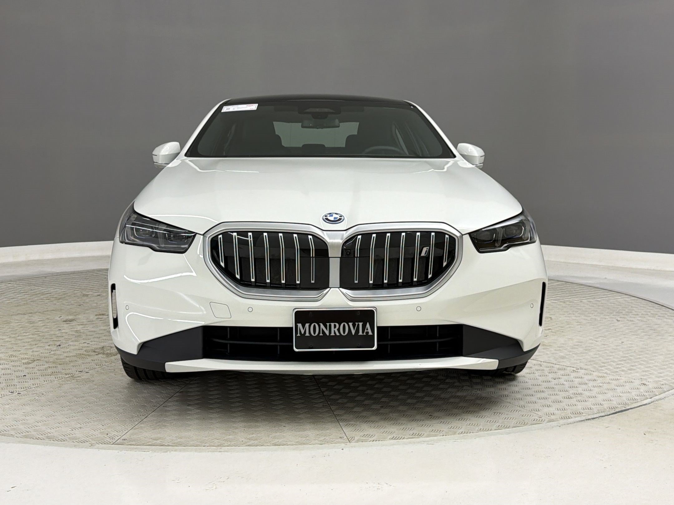 Used 2026 BMW i5 eDrive40 RWD image 6