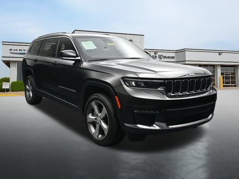 Used 2022 Jeep Grand Cherokee L Limited AWD/4WD image 7
