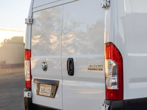 Used 2023 RAM ProMaster 2500 image 5