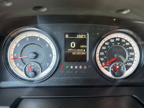 Used 2018 RAM 1500 Classic SLT RWD image 25
