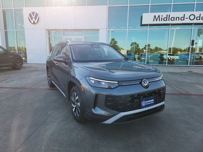 New 2025 Volkswagen Tiguan S