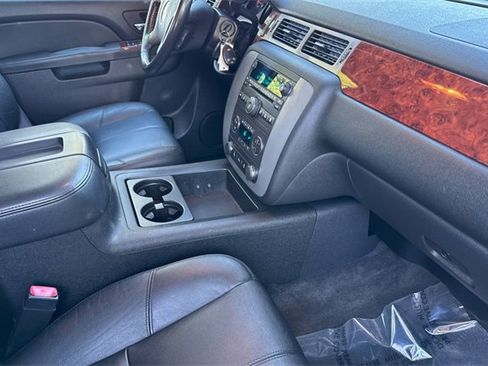 Used 2013 GMC Sierra 2500 SLT w/ SLT Convenience Package image 19