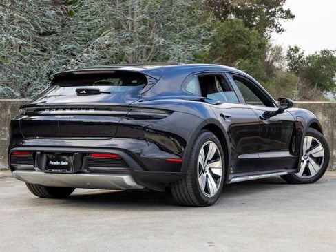 Certified 2022 Porsche Taycan 4 Cross Turismo image 81
