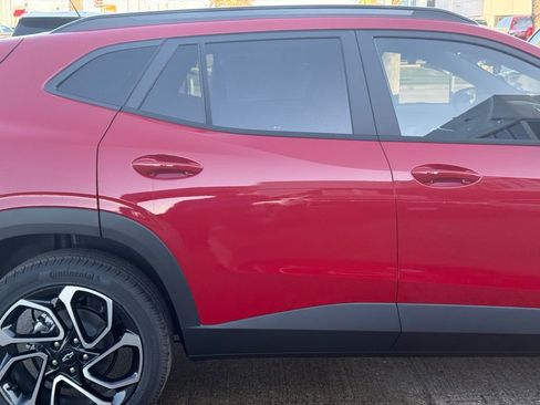 New 2026 Chevrolet Trax RS w/ Driver Confidence Package image 9