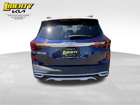 Used 2023 Kia Seltos S AWD/4WD image 6