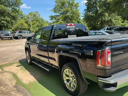 Used 2016 GMC Sierra 1500 SLT w/ SLT Premium Package AWD/4WD image 4