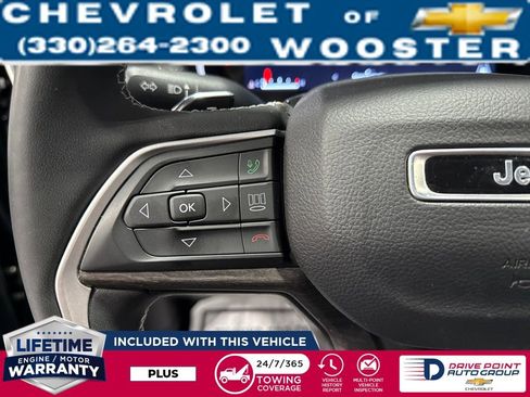 Used 2023 Jeep Grand Cherokee Limited image 16