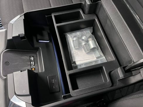 Used 2022 Chevrolet Silverado 1500 LT Trail Boss image 36