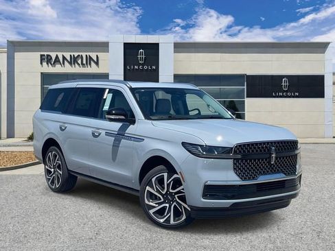 New 2026 Lincoln Navigator Reserve AWD/4WD image 1