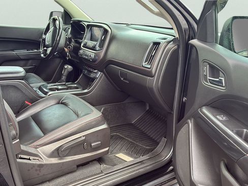 Used 2019 GMC Canyon All Terrain w/ Trailering Package AWD/4WD image 9
