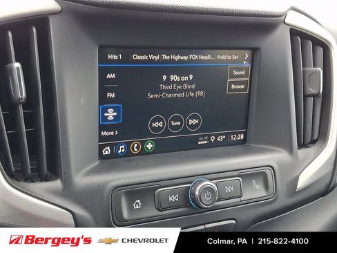 Certified 2024 GMC Terrain SLE image 19