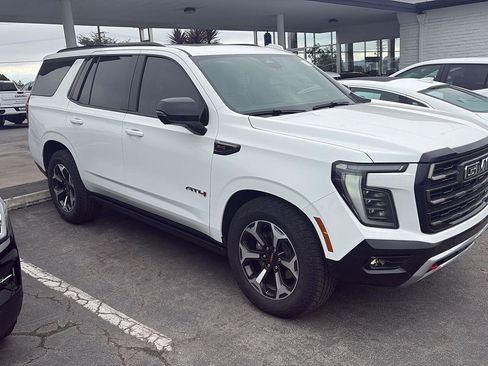 Used 2026 GMC Yukon AT4 Ultimate AWD/4WD image 2