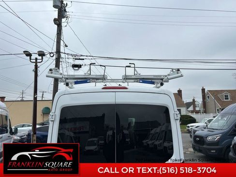 Used 2016 Ford Transit 150 XLT image 9