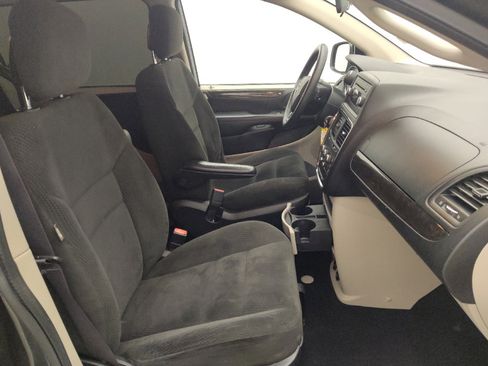 Used 2016 Dodge Grand Caravan SE w/ Quick Order Package 29E SE image 21