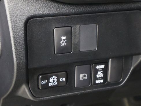 Used 2021 Toyota Tacoma TRD Off-Road image 22