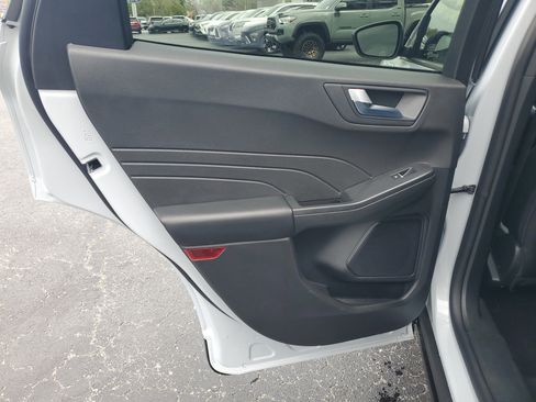 Used 2025 Ford Escape ST-Line image 22