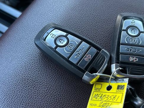 Used 2021 Ford F150 Lariat w/ Equipment Group 502A High AWD/4WD image 11