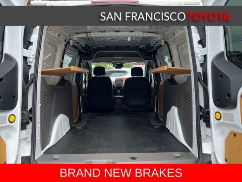 Used 2019 Ford Transit Connect XLT image 29