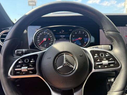 Used 2019 Mercedes-Benz E 300 Sedan image 20