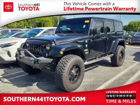 Used 2015 Jeep Wrangler Unlimited Sahara w/ Dual Top Group AWD/4WD image 1