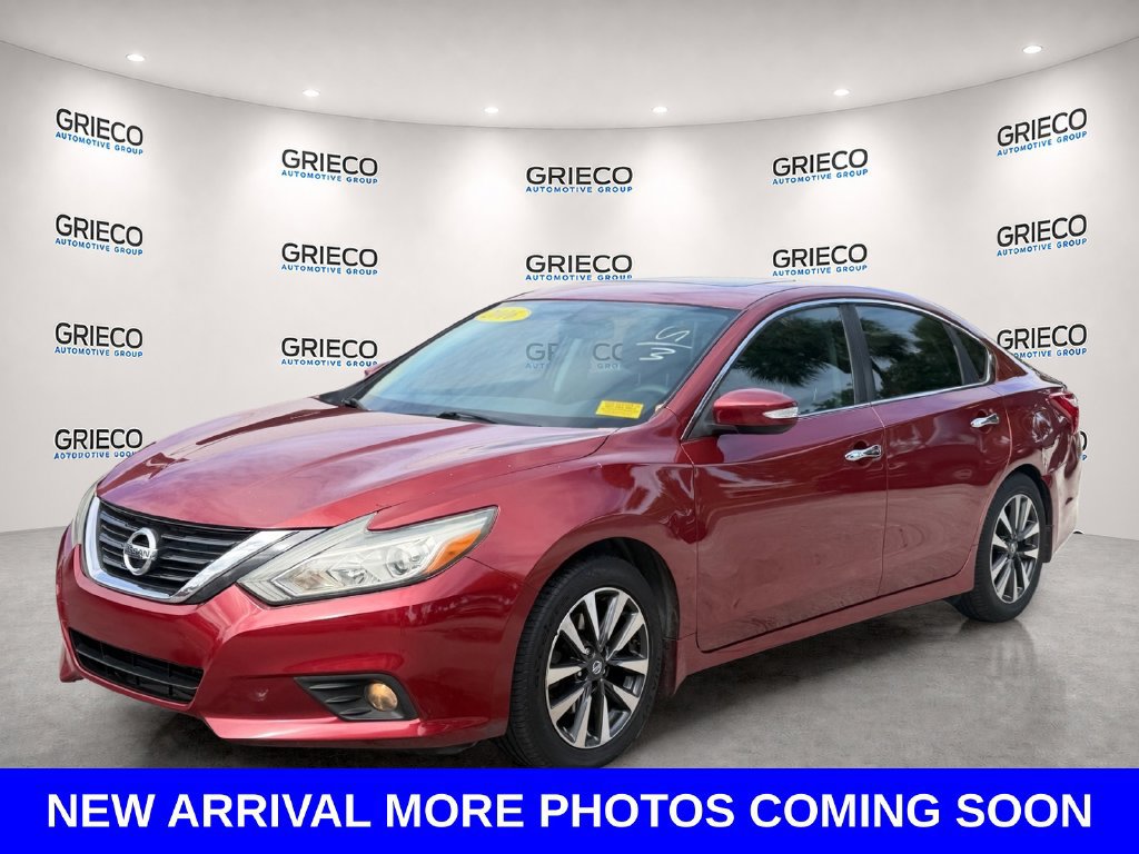 Used 2016 Nissan Altima 2.5 SV w/ Convenience Package FWD image 3