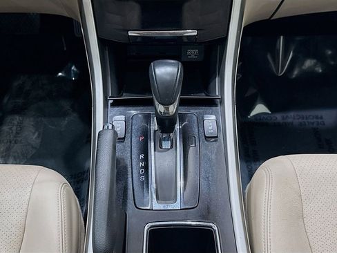 Used 2016 Honda Accord EX-L image 26