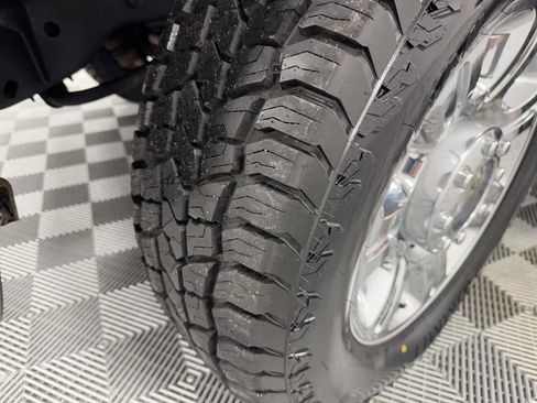 Used 2013 Ford F250 Lariat w/ Lariat Chrome Pkg image 34