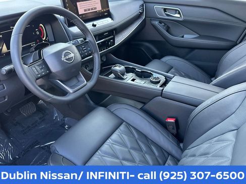 New 2026 Nissan Rogue Platinum w/ Tech Package AWD/4WD image 10