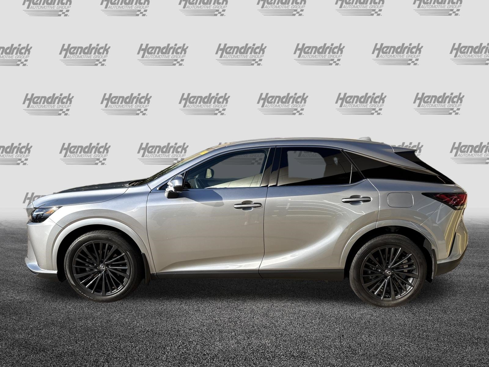 Used 2025 Lexus RX 350 Premium w/ Convenience Package AWD/4WD image 7