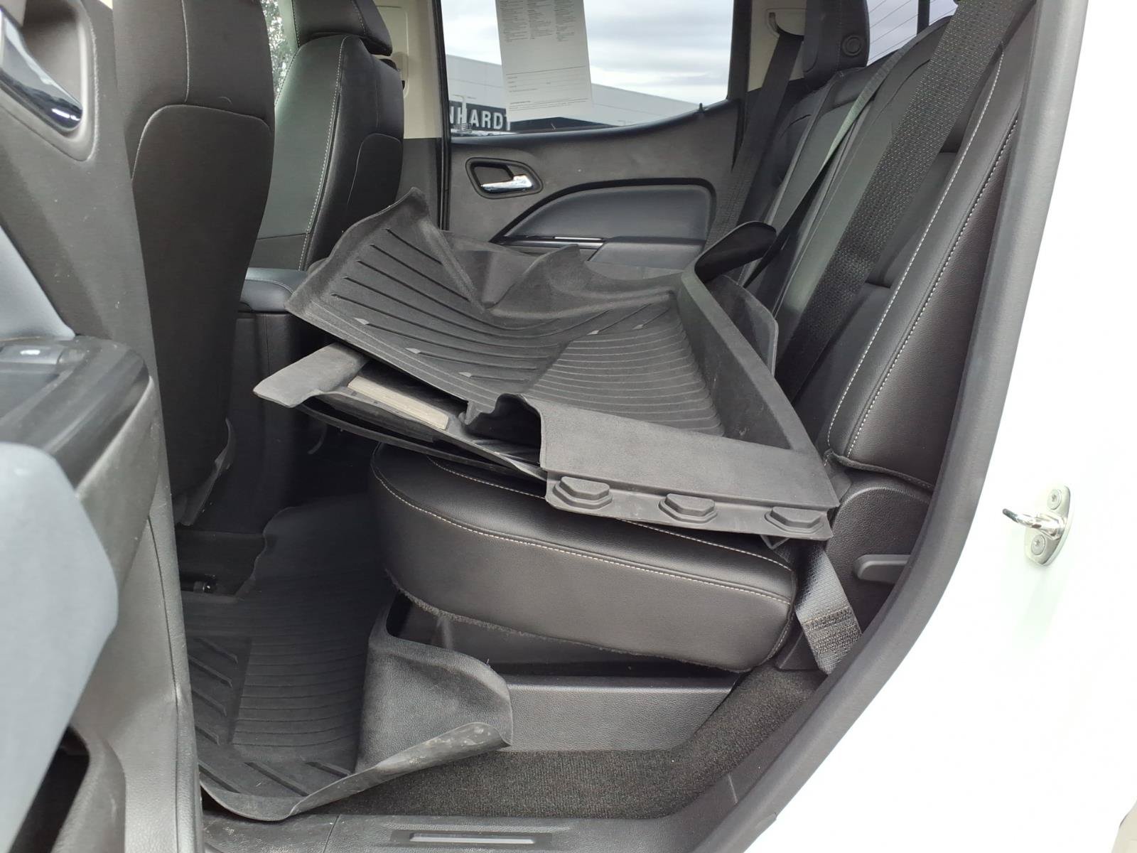 Used 2018 Chevrolet Colorado Z71 AWD/4WD image 18