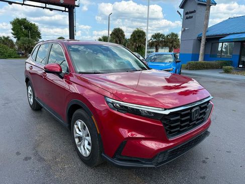 Used 2024 Honda CR-V LX image 2