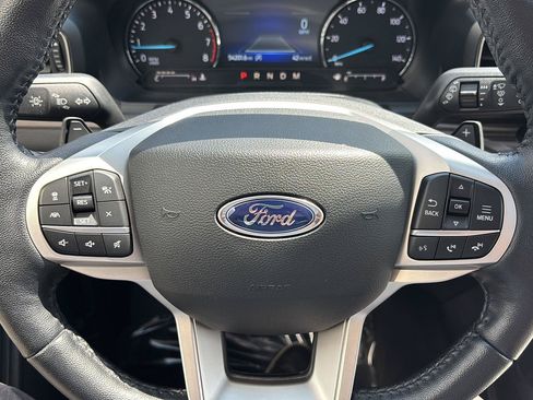 Used 2020 Ford Explorer Limited AWD/4WD image 17