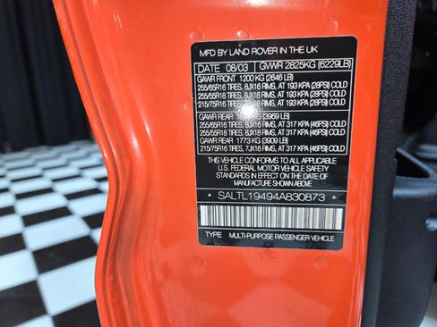 Used 2004 Land Rover Discovery S image 85