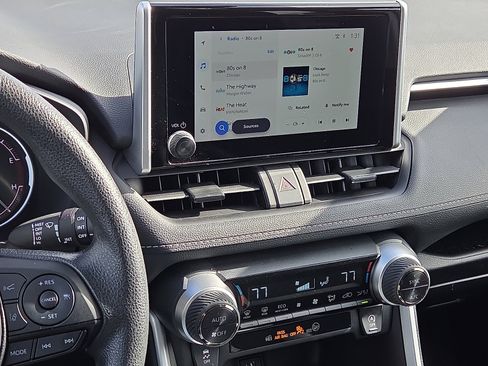 Used 2024 Toyota RAV4 XLE image 16