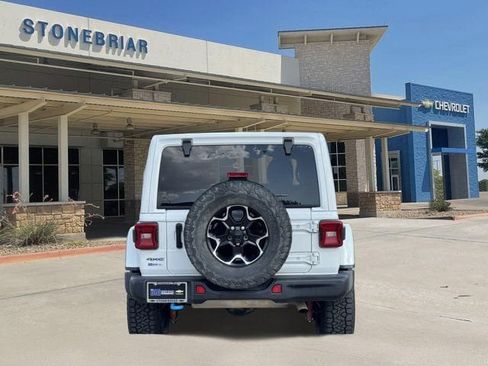Used 2021 Jeep Wrangler Unlimited Rubicon 4xe w/ Steel Bumper Group AWD/4WD image 6