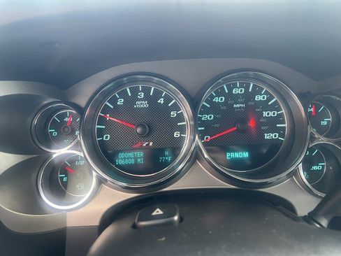 Used 2010 Chevrolet Silverado 1500 LT w/ Power Pack Plus AWD/4WD image 9