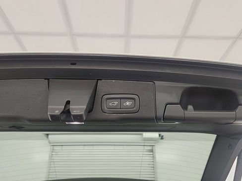 Used 2022 Volvo XC60 B6 Inscription w/ Advanced Package image 23