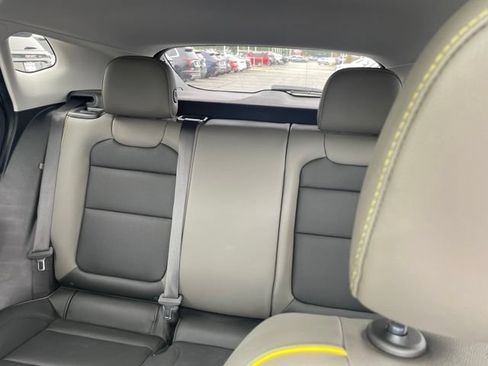 Used 2025 Chevrolet Trax ACTIV w/ Sunroof Package FWD image 10